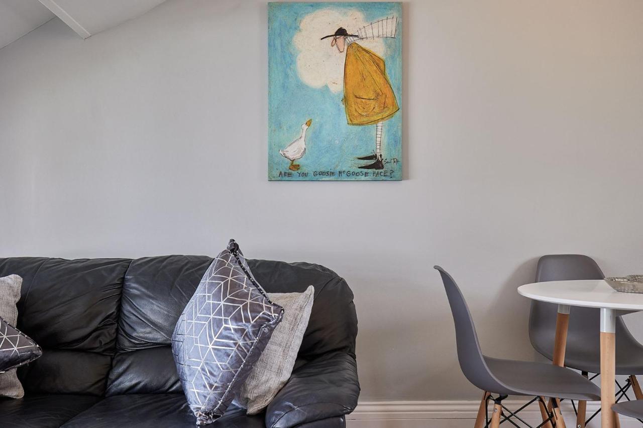 Apartment 4, Khyber Lodge Apartment Γουίτμπι Εξωτερικό φωτογραφία
