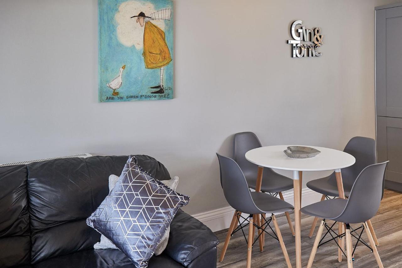 Apartment 4, Khyber Lodge Apartment Γουίτμπι Εξωτερικό φωτογραφία
